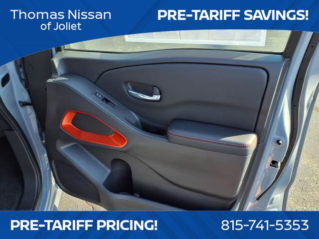 2025 Nissan Frontier PRO-4X photo 16