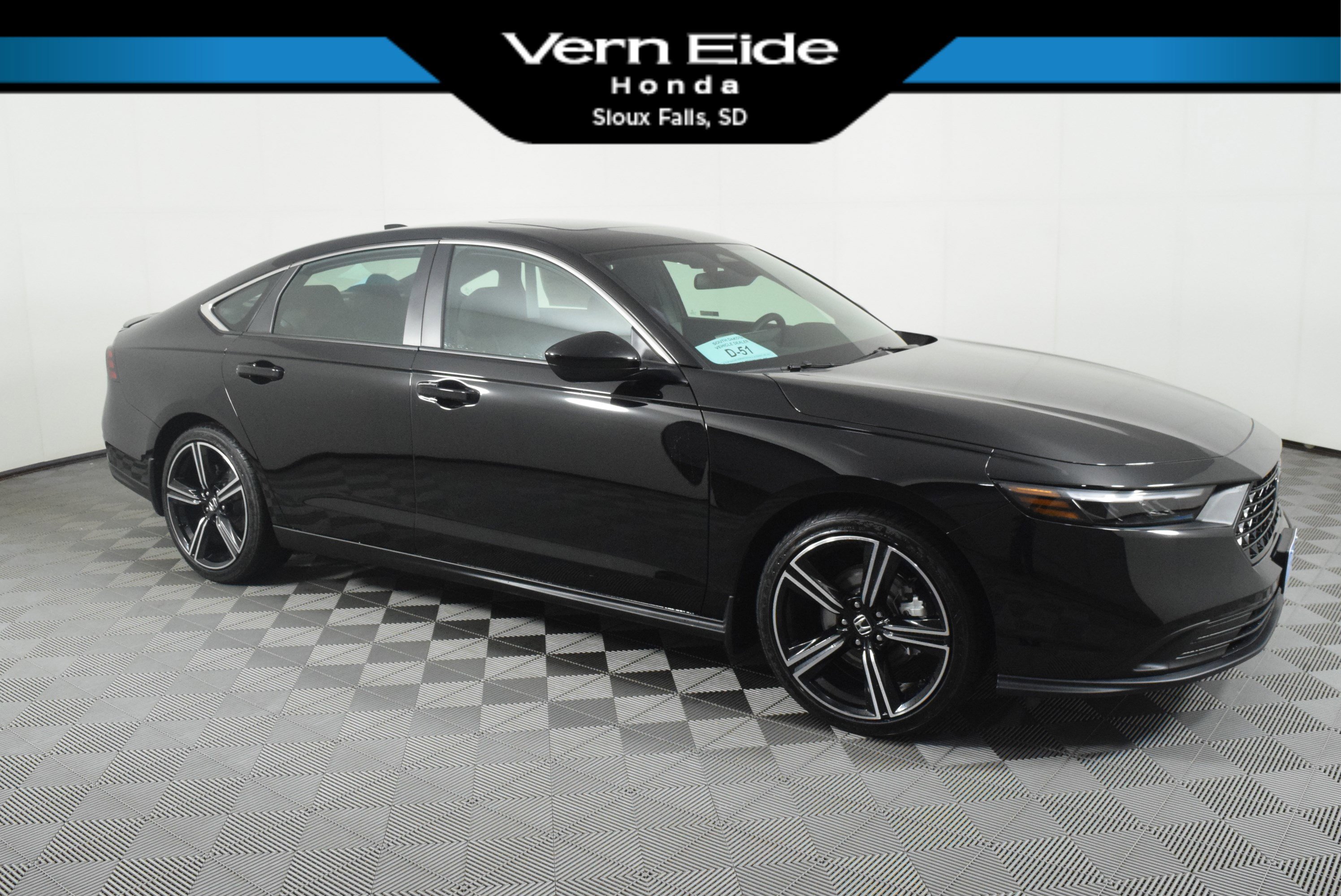 2025 Honda Accord Hybrid Sport's photo