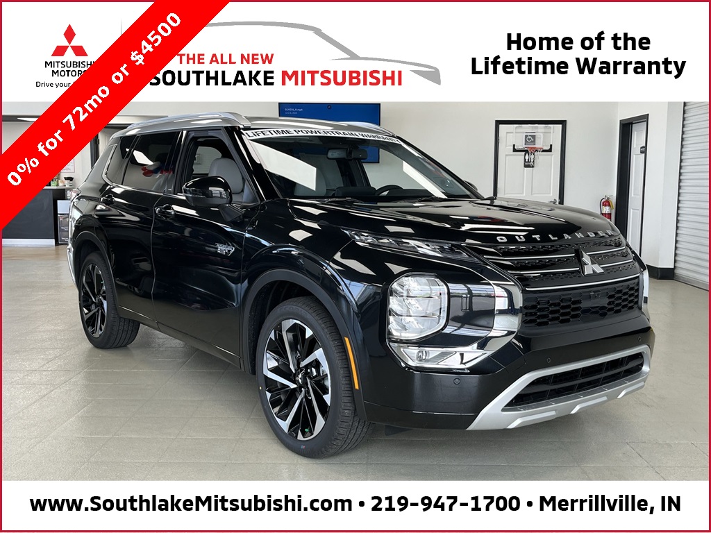 2025 Mitsubishi Outlander SE's photo