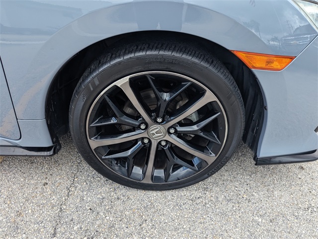 2020 Honda Civic Sport Touring photo 19
