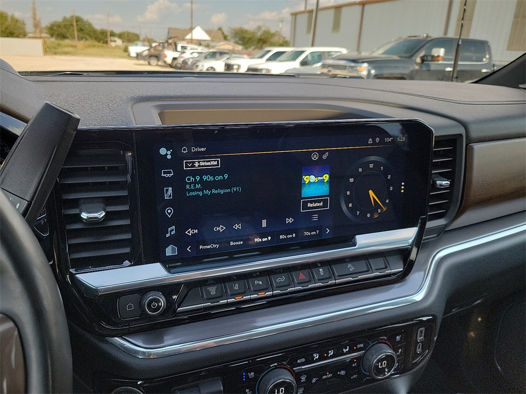 2024 Chevrolet Silverado 2500HD High Country photo 20