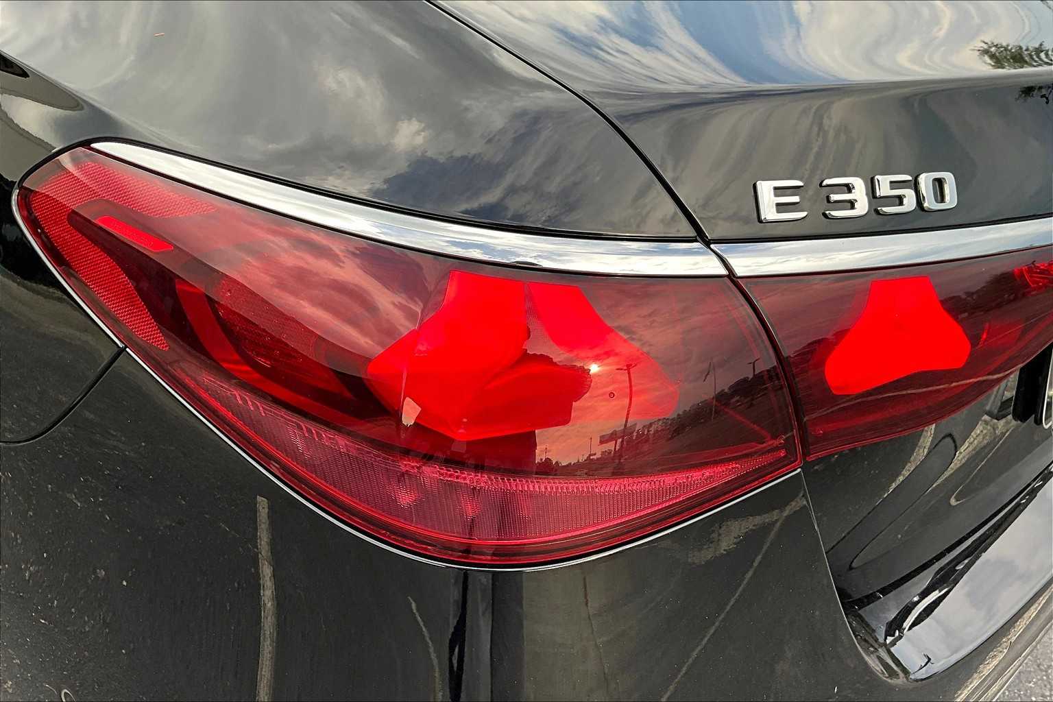 2024 Mercedes Benz E 350 4MATIC photo 28