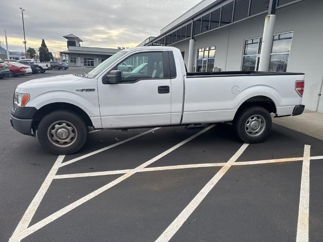 2013 Ford F-150 photo 2