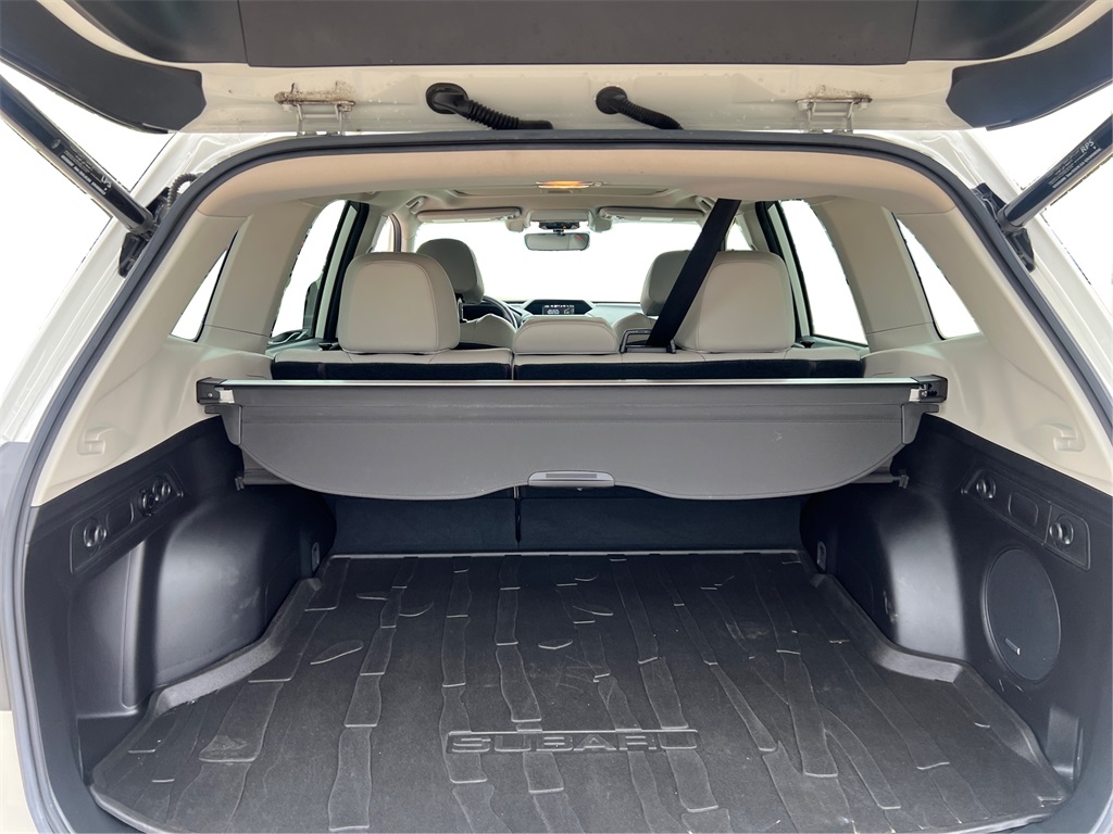 2020 Subaru Forester Limited photo 13