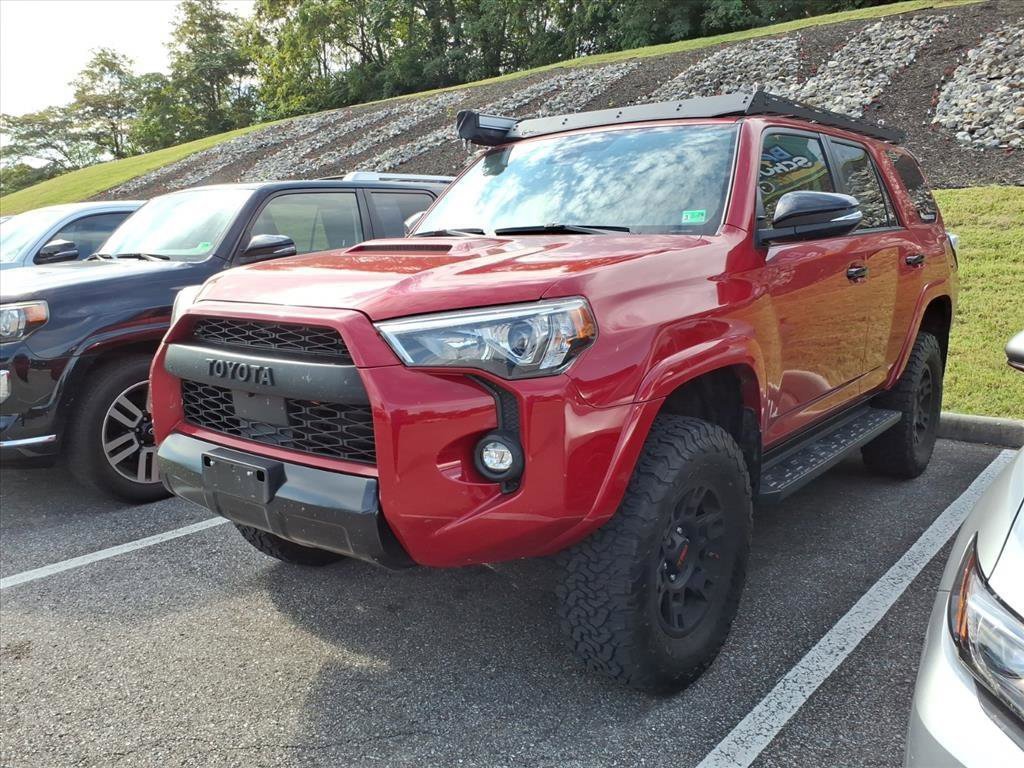 2021 Toyota 4Runner Venture Special Edition 4WD photo 3