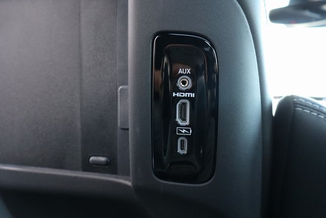 2026 Chrysler Pacifica Limited photo 43