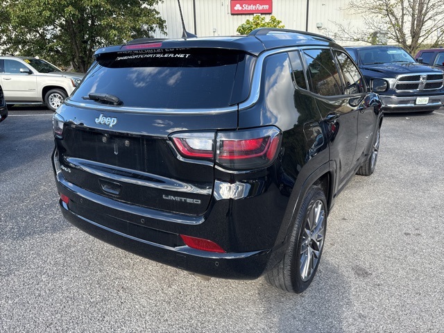2022 Jeep Compass Limited photo 2