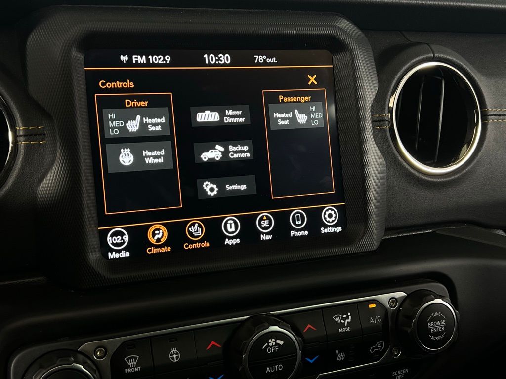 2022 Jeep Wrangler Unlimited Sahara High Altitude 4xe photo 14