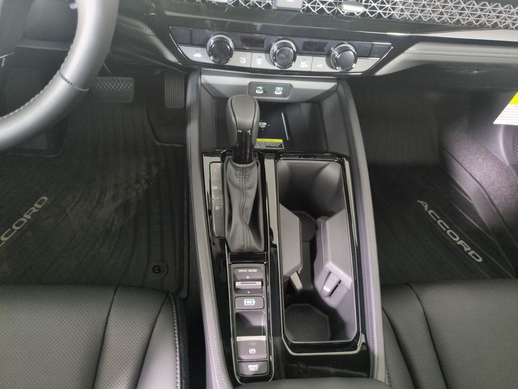 2025 Honda Accord Hybrid EX-L photo 22