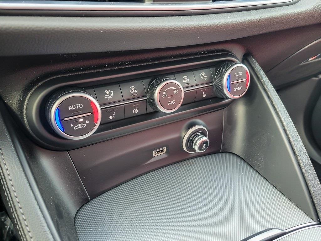 2025 ALFA ROMEO STELVIO - Image 15