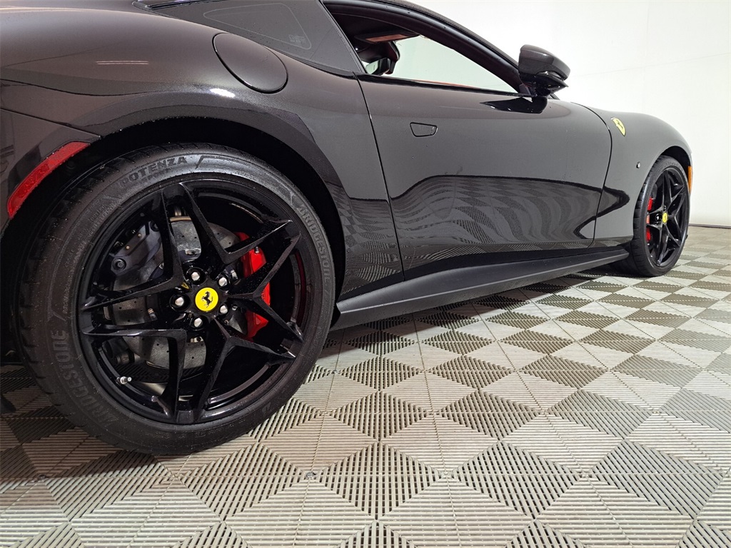 Certified Used 2023 Nero Ferrari Base image 9