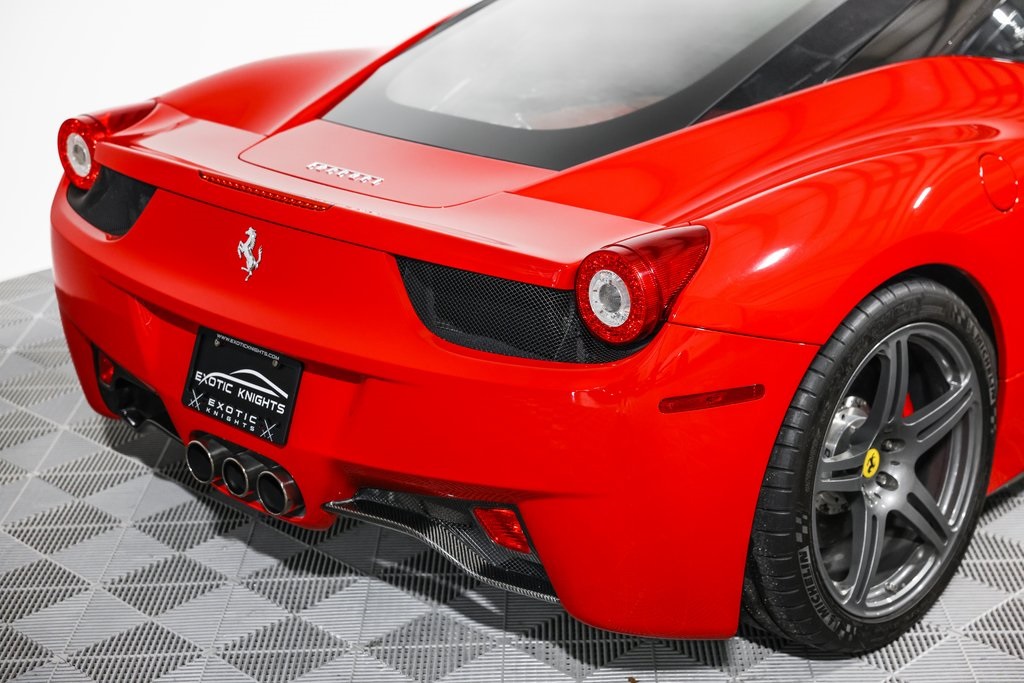 2010 Ferrari 458 Italia Base photo 7