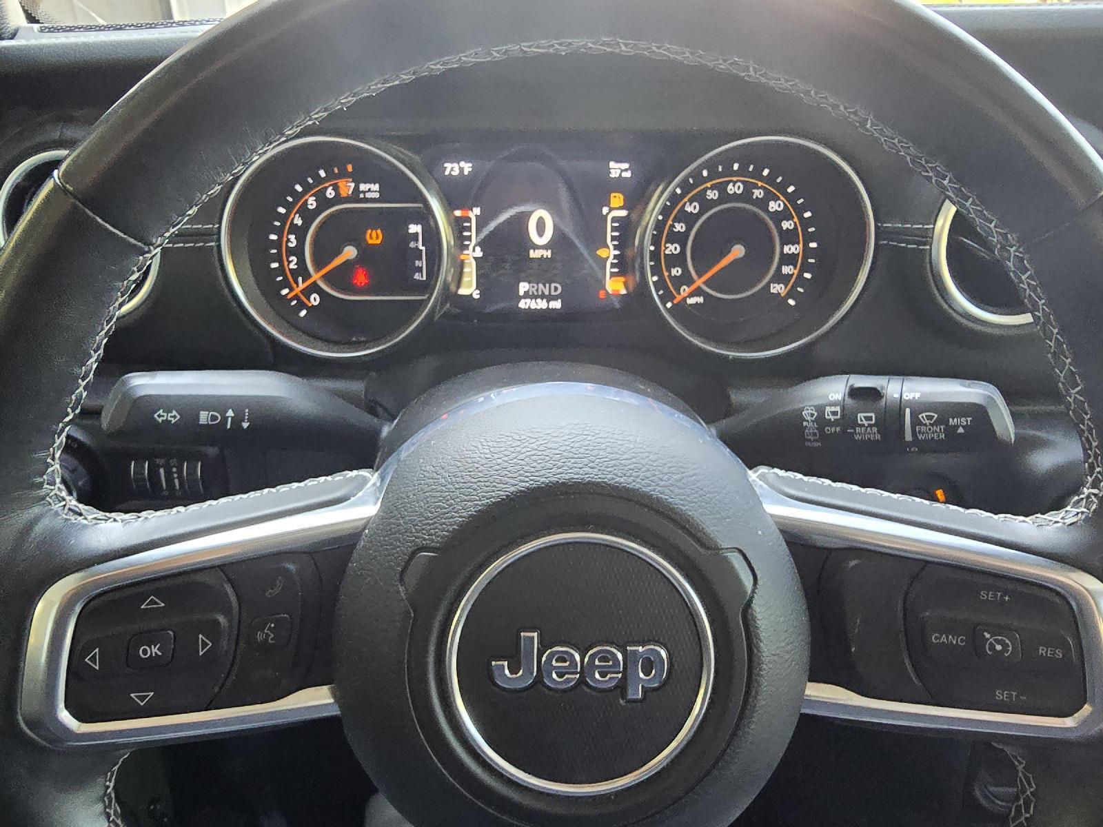 2022 Jeep Wrangler Unlimited Sahara photo 14