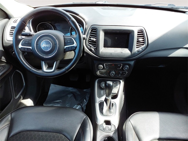 2020 Jeep Compass Latitude photo 9