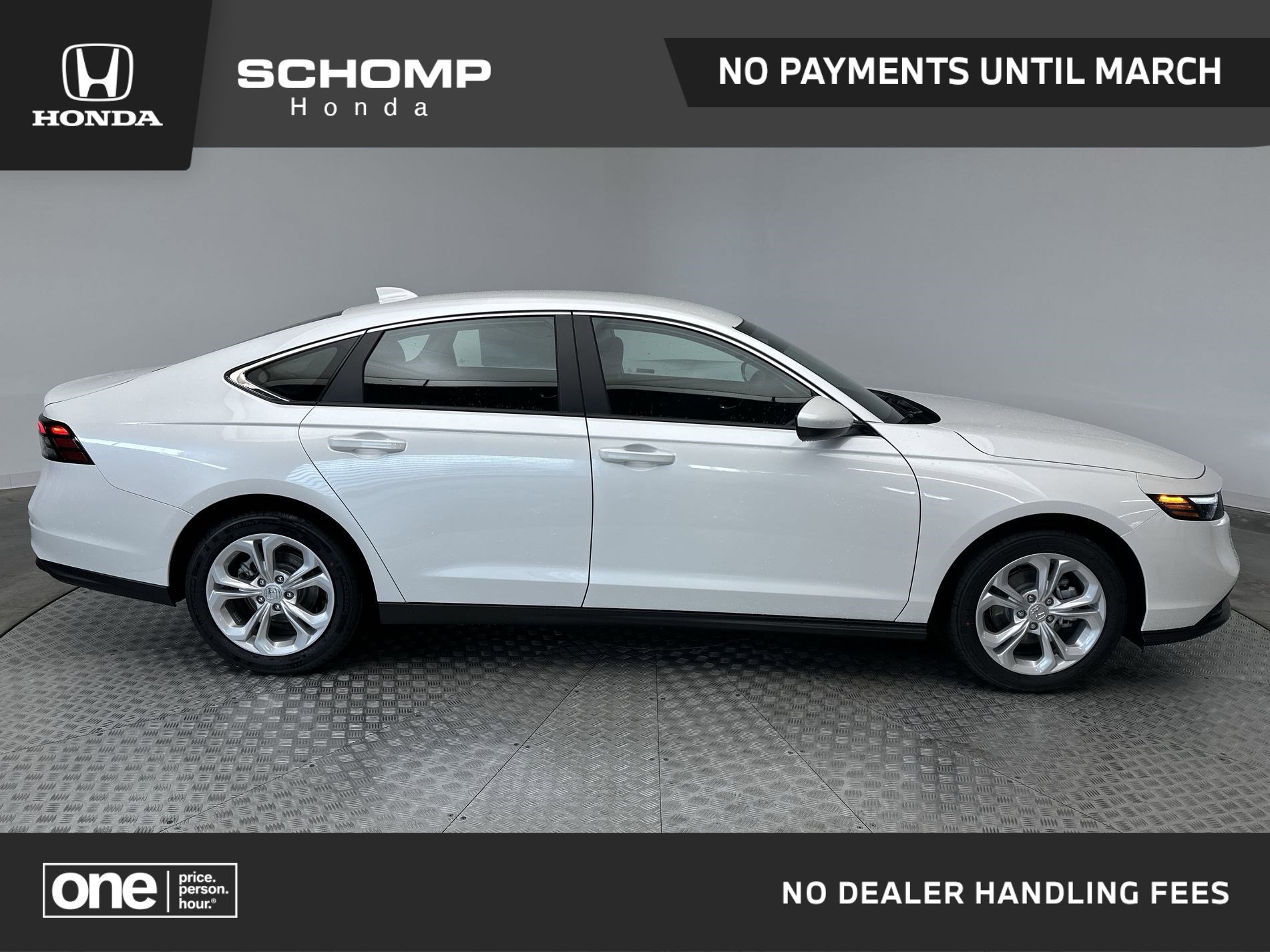 2025 Honda Accord LX's photo