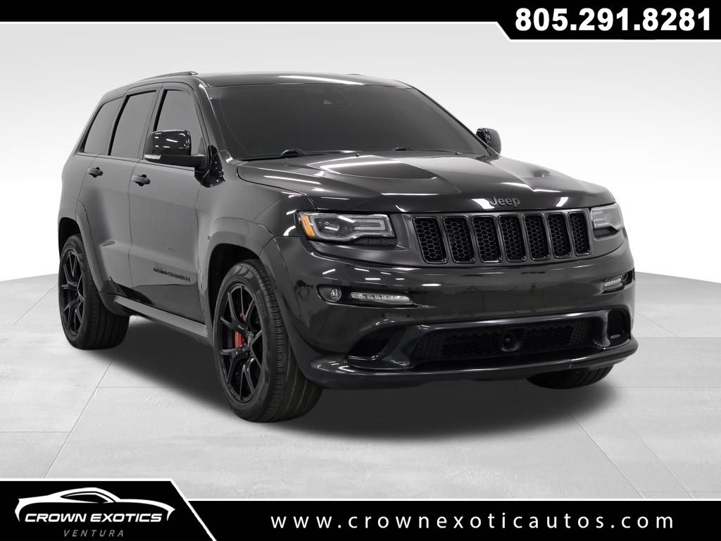 2016 Jeep Grand Cherokee SRT Night's photo
