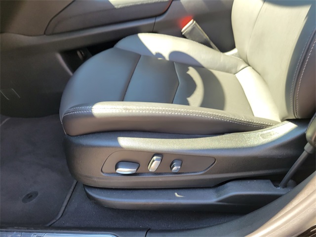 2025 Cadillac XT5 Premium Luxury photo 16
