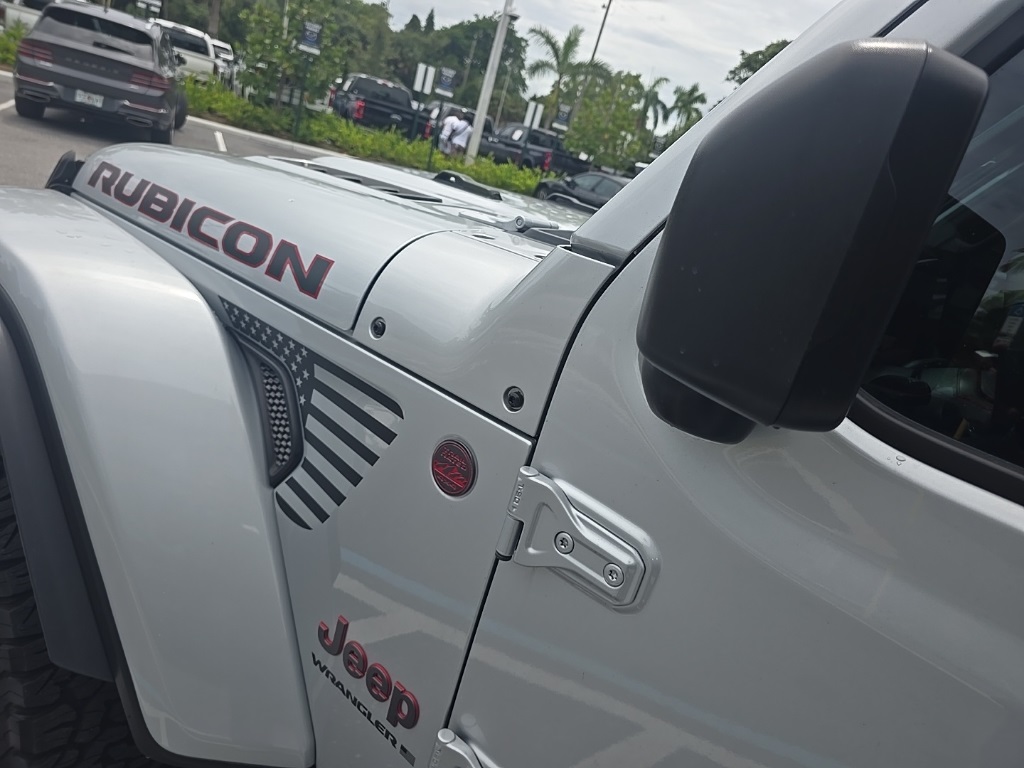 2024 Jeep Wrangler Rubicon X photo 13