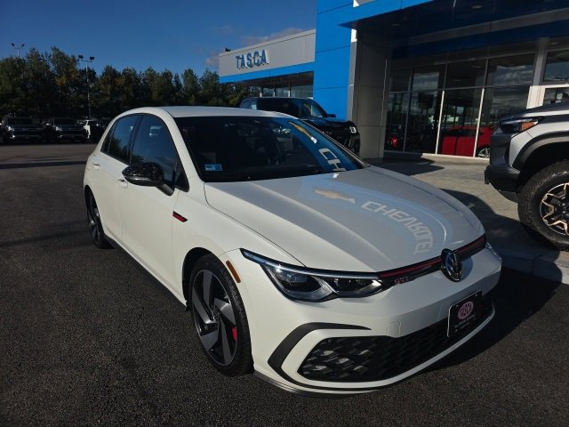 2024 Volkswagen Golf GTI S's photo