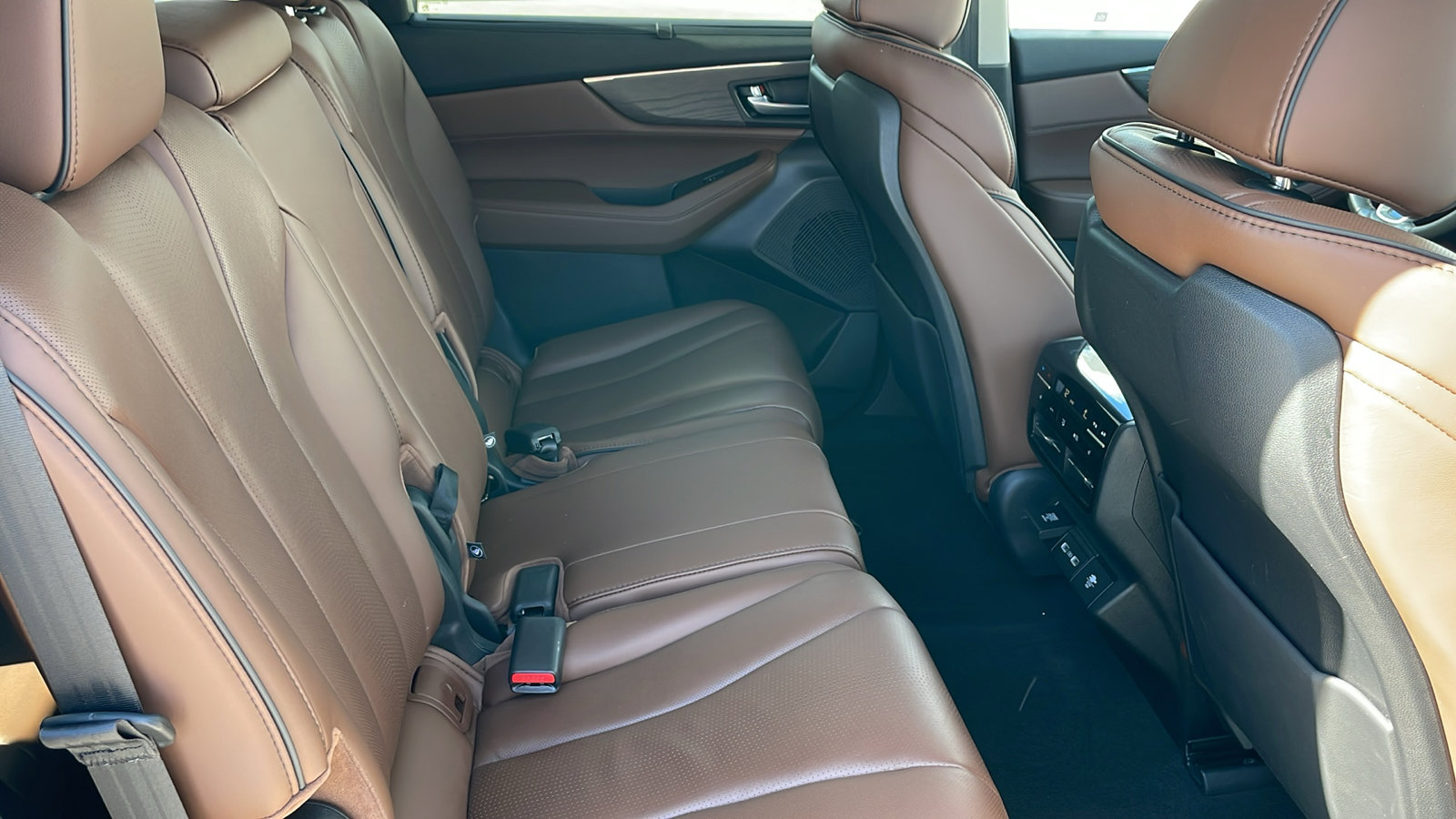 2023 Acura MDX Advance SH-AWD photo 27