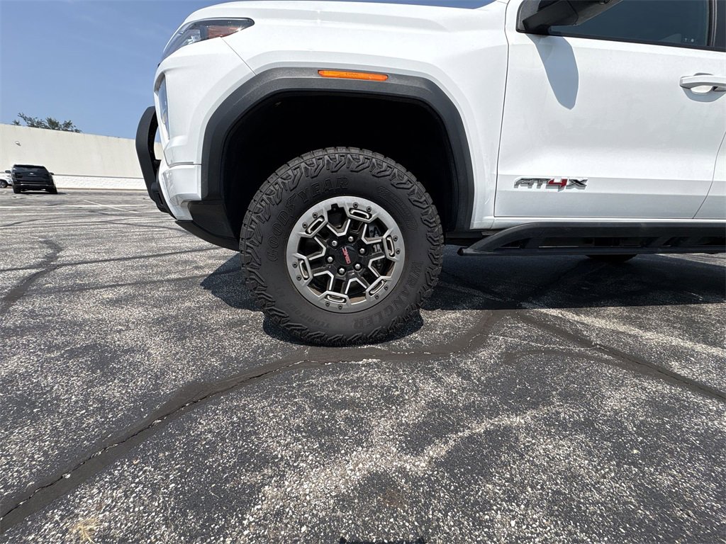 2023 Gmc Canyon AT4X photo 17