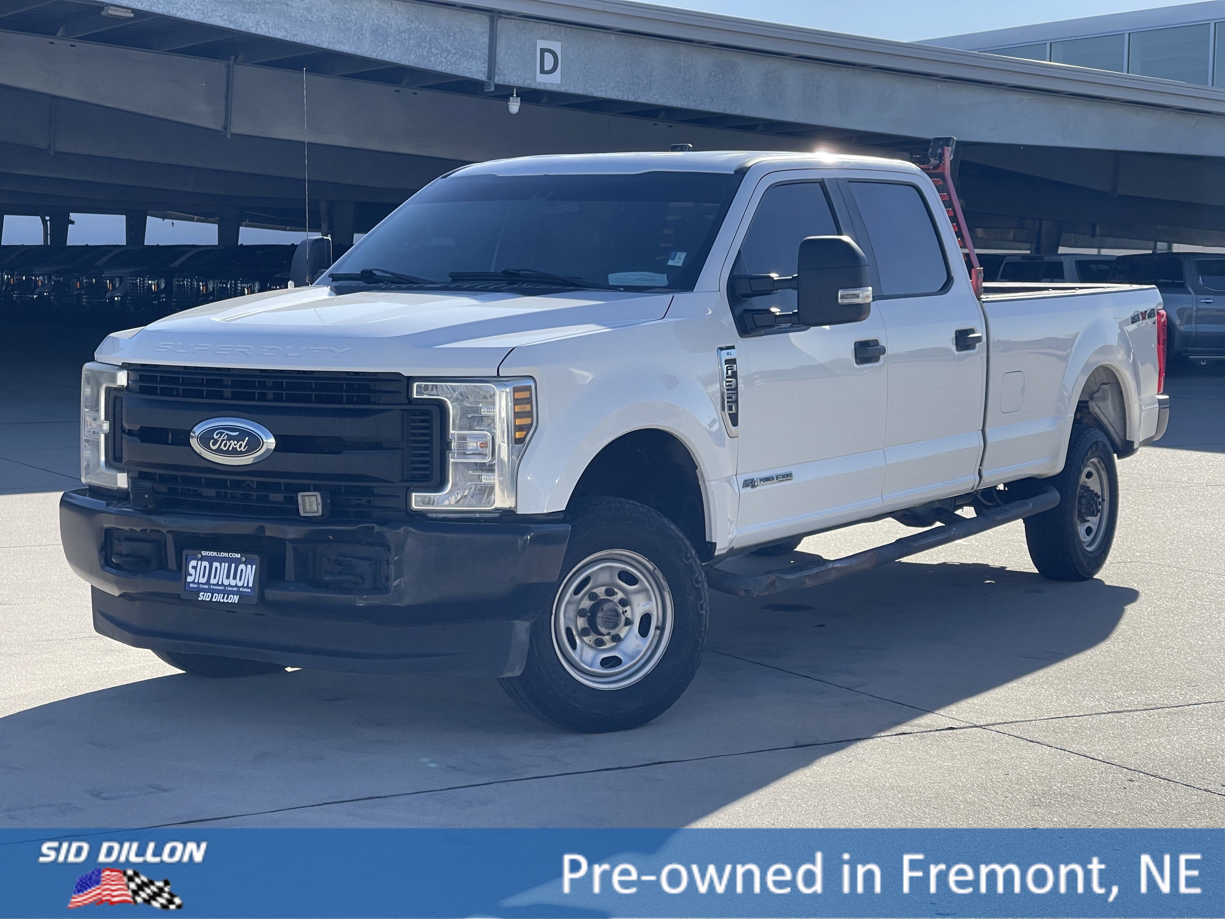 2019 Ford F-350 Super Duty XL's photo