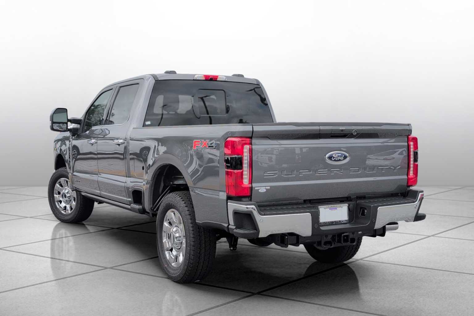 2025 Ford F-250 Lariat photo 14