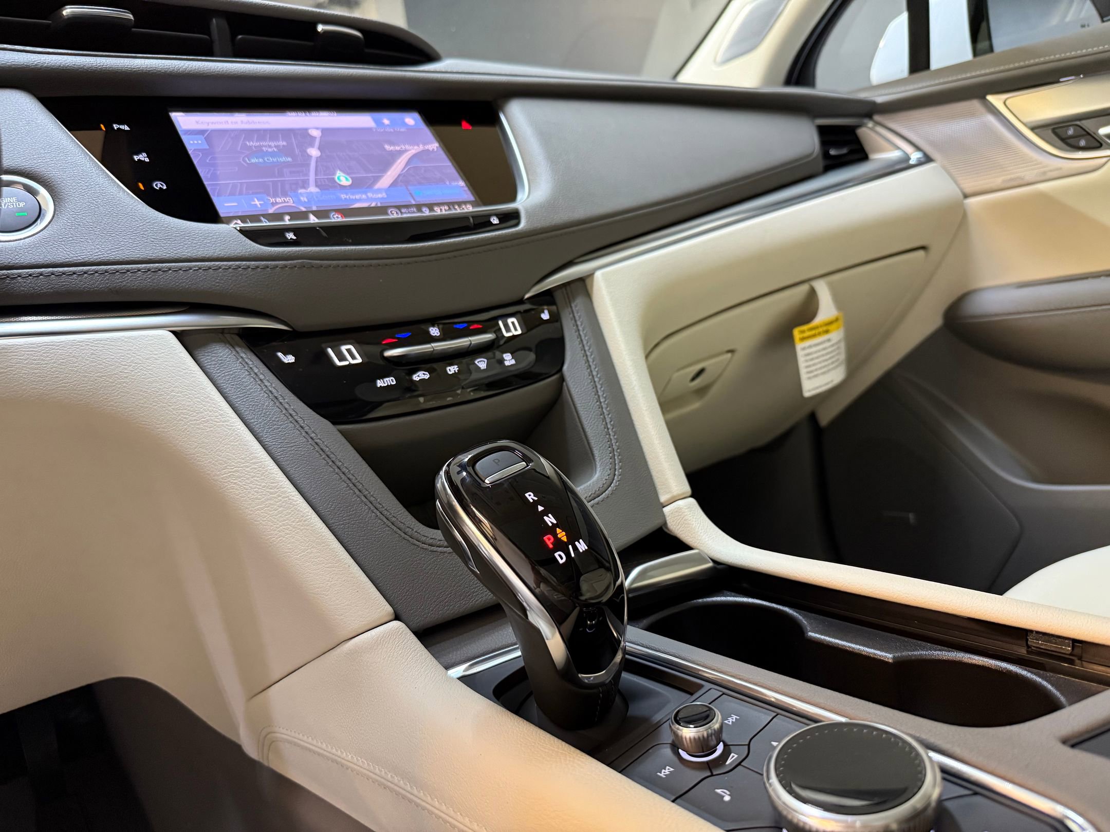 2025 Cadillac XT5 Premium Luxury photo 12