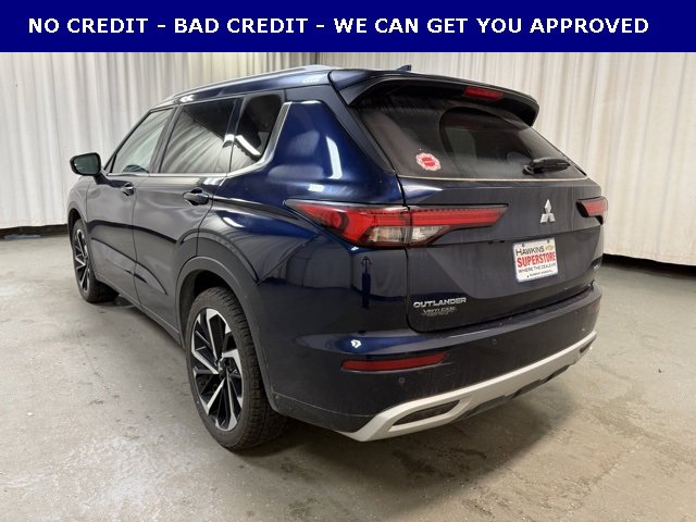 2023 Mitsubishi Outlander SEL 40th Anniversary Edition GT photo 4