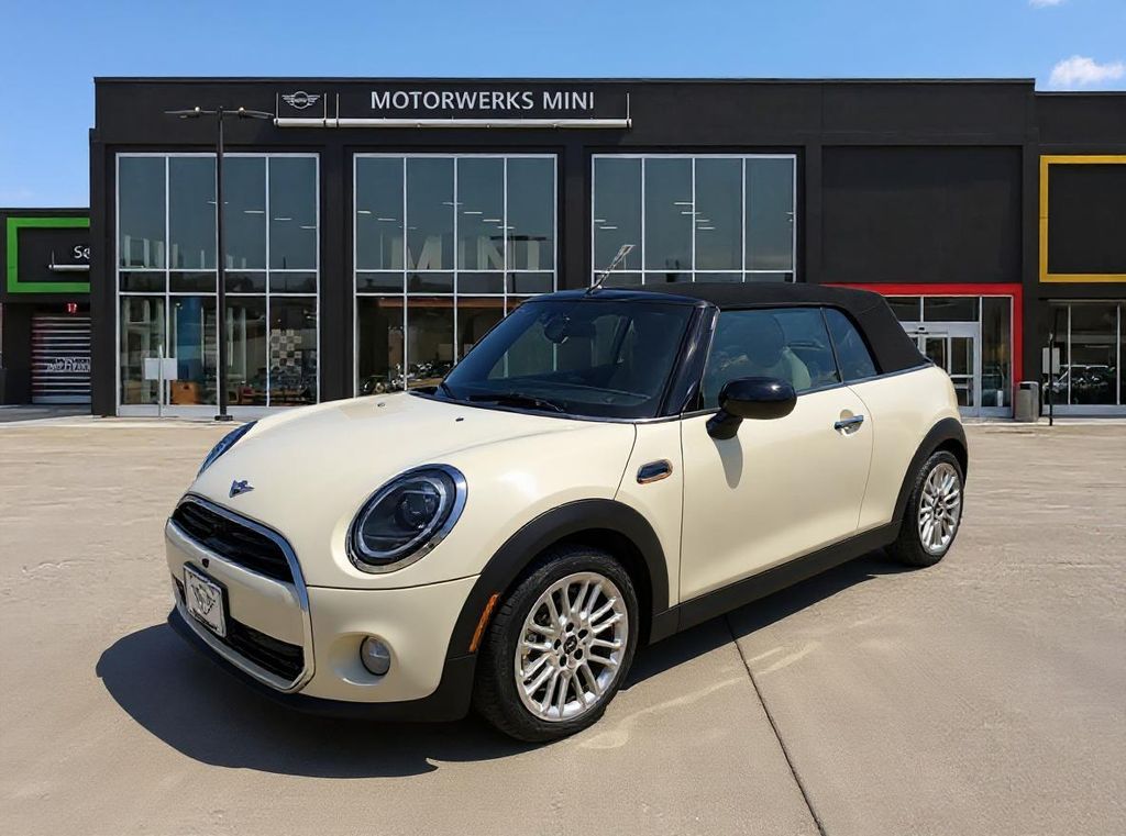 2026 MINI Convertible S's photo