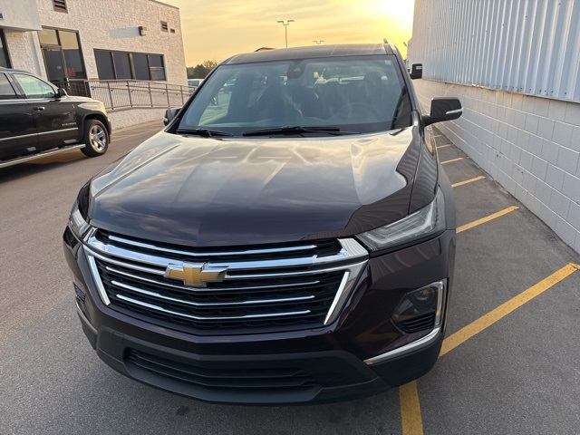 2023 Chevrolet Traverse Leather photo 2