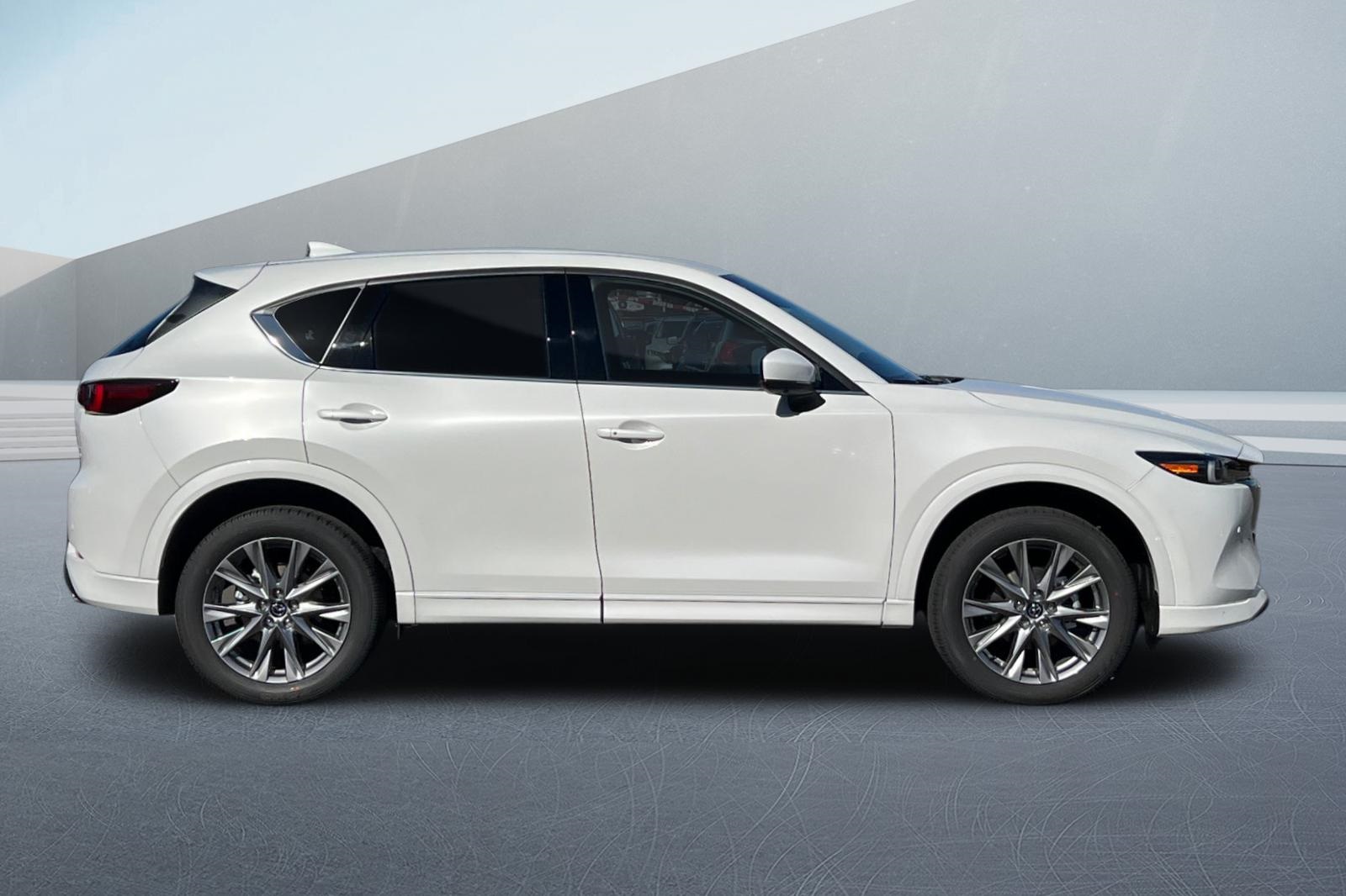 2025 Mazda CX-5 2.5 Premium Plus photo 2