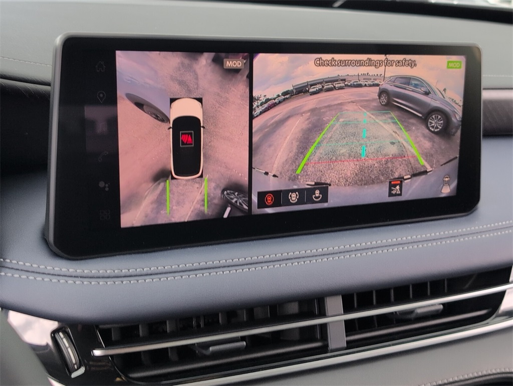 2026 Infiniti QX60 AWD photo 13