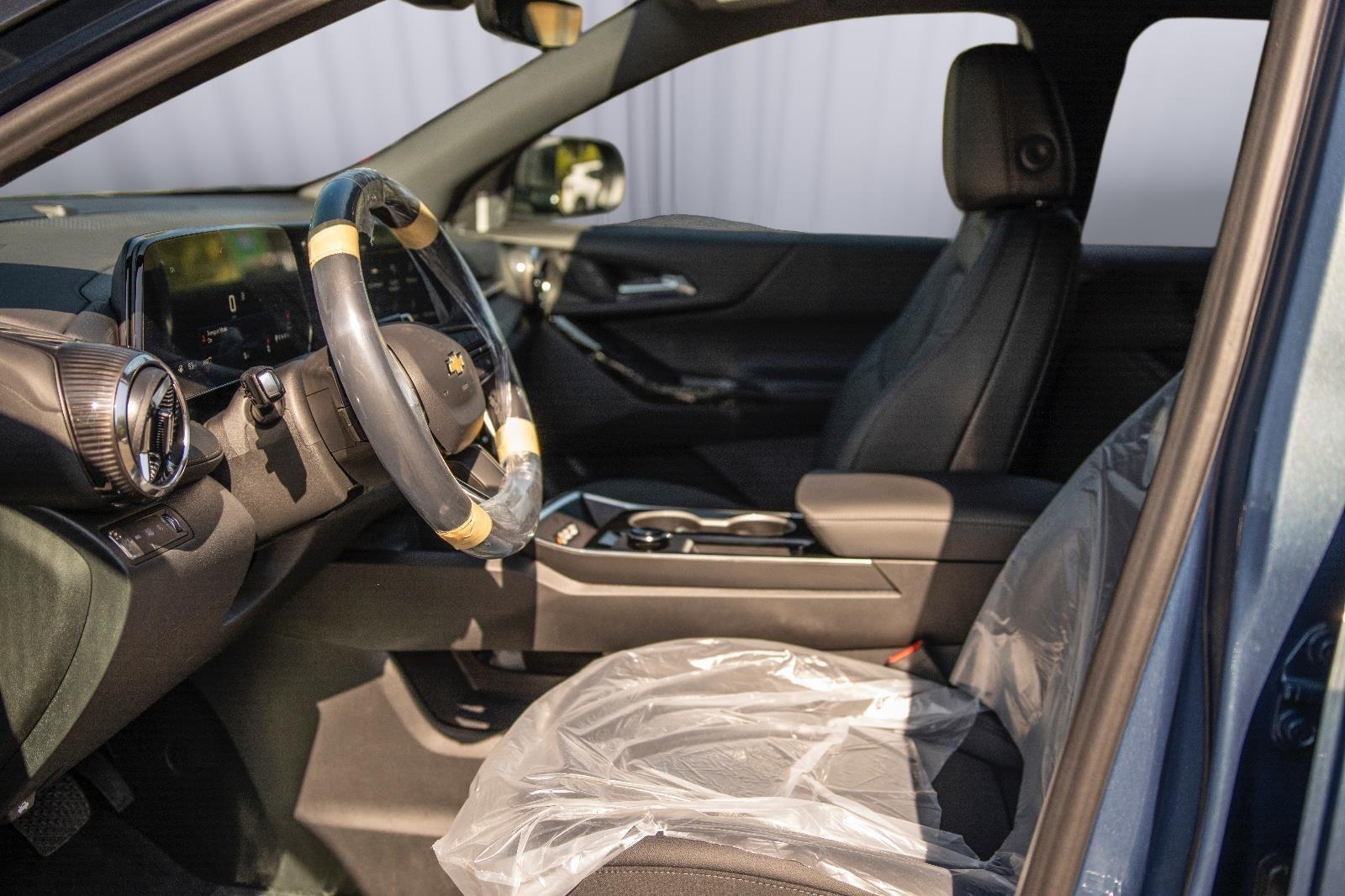 2026 Chevrolet Equinox LT photo 10