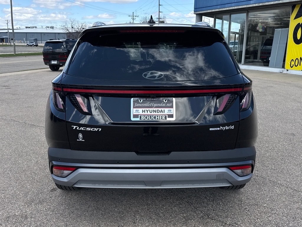 2025 Hyundai Tucson Hybrid Limited photo 3