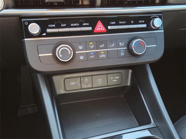 2025 Hyundai Santa Cruz SE photo 16