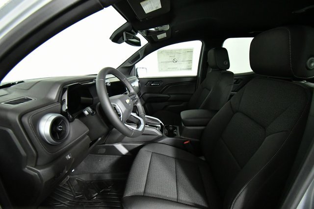 2026 Chevrolet Colorado LT photo 4