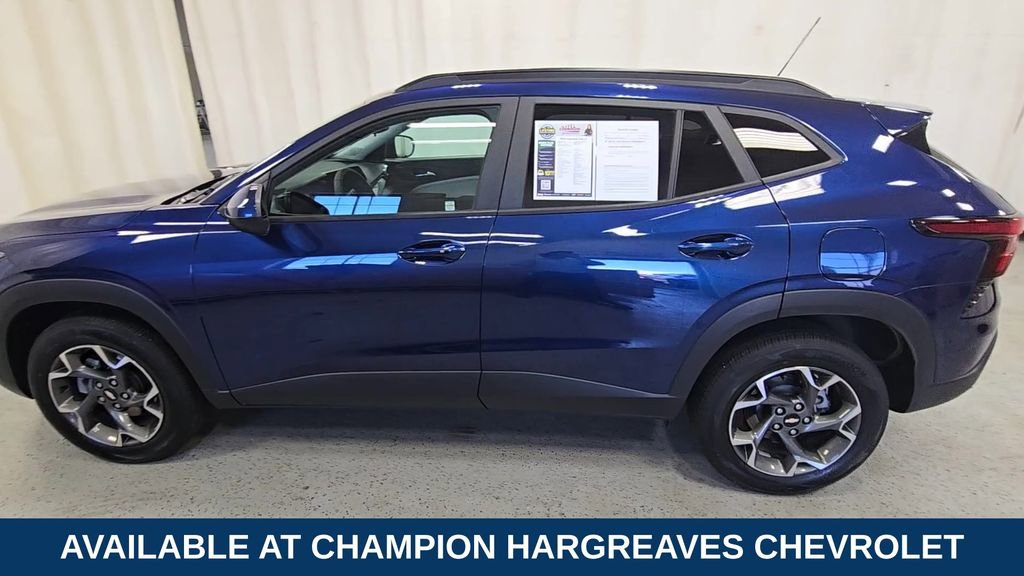 2024 Chevrolet Trax photo 6
