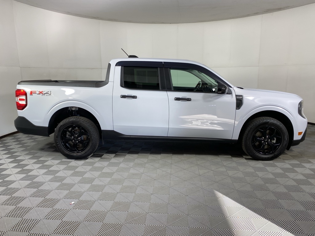 2025 Ford Maverick XLT photo 10