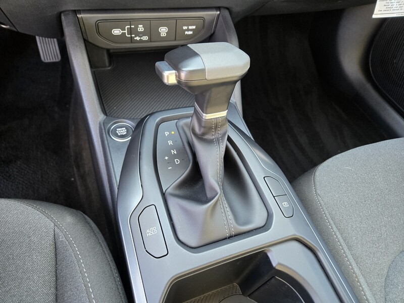 2025 Kia K4 LXS photo 19