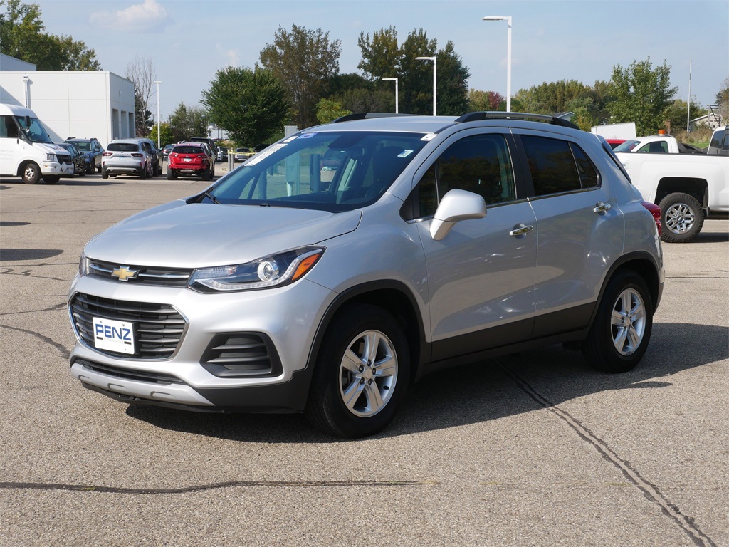 2017 Chevrolet Trax LT photo 3