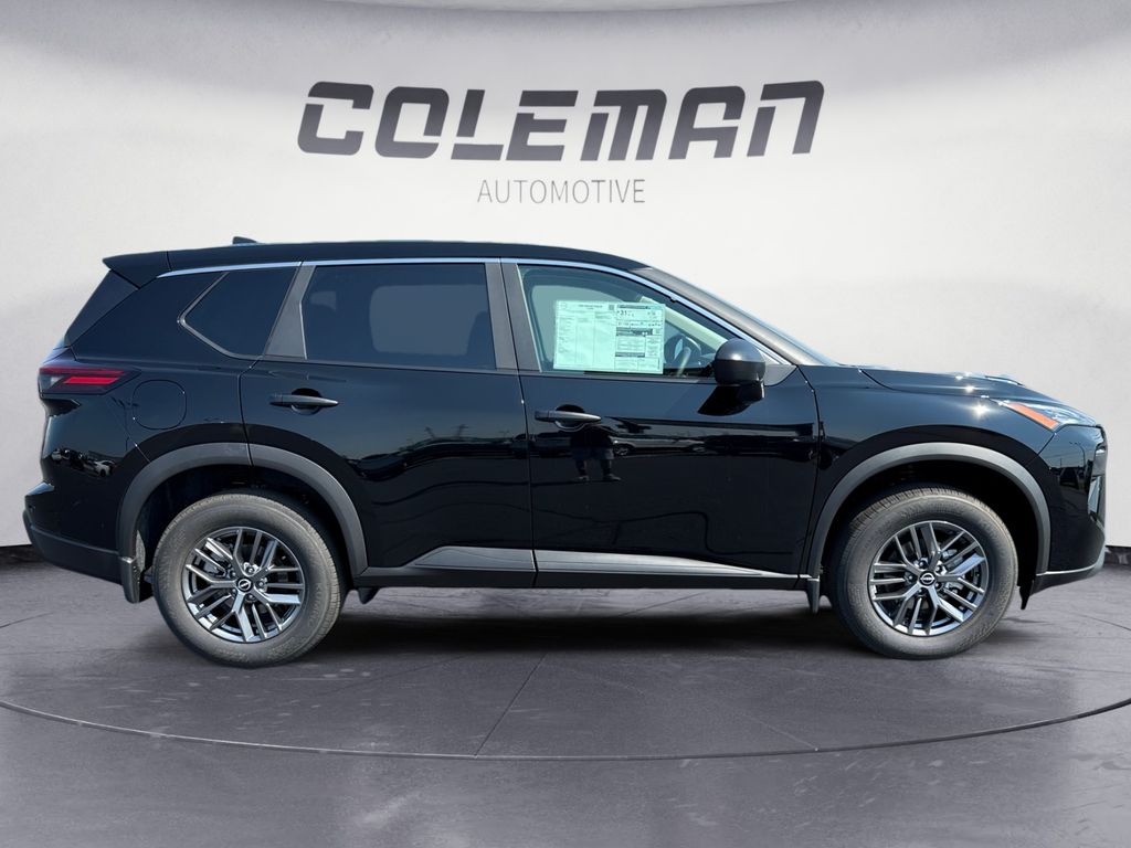 2026 Nissan Rogue S photo 6