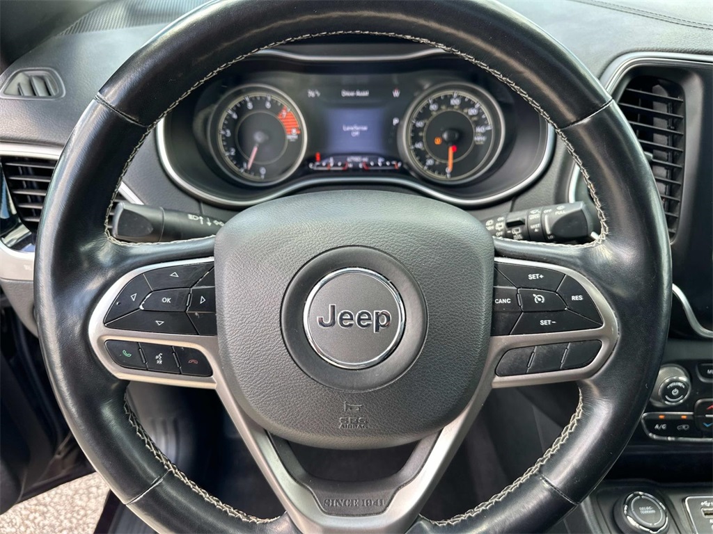 2021 Jeep Cherokee Latitude Lux photo 23