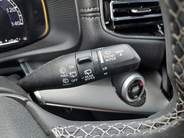 2024 Jeep Wagoneer Series II photo 12