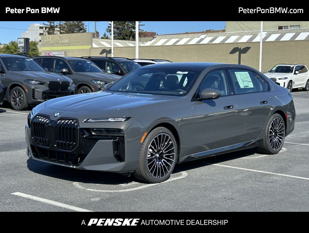 New 2025 Dravit Grey Metallic BMW 760i xDrive image 1