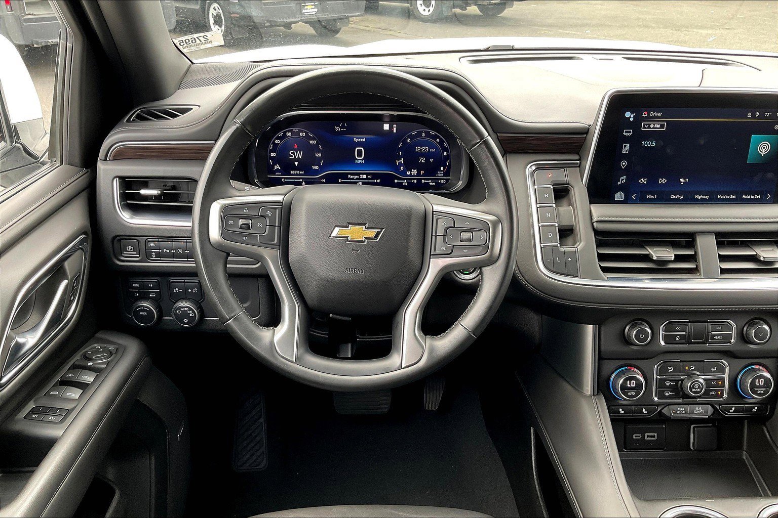 2023 Chevrolet Tahoe LT photo 5
