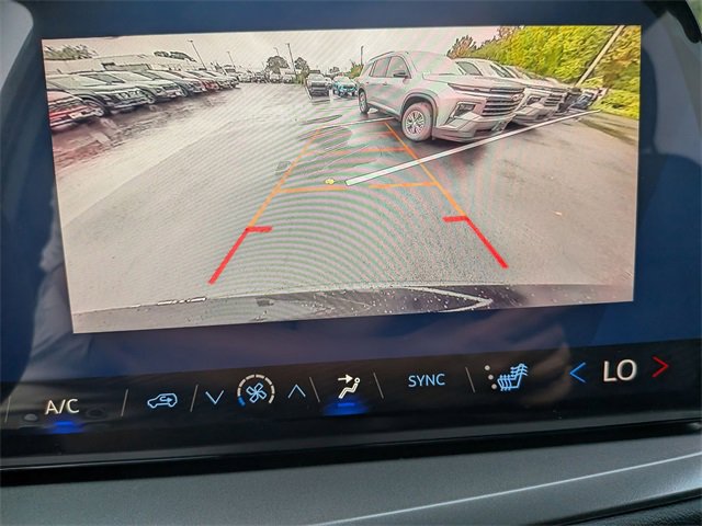 2026 Chevrolet Traverse photo 24