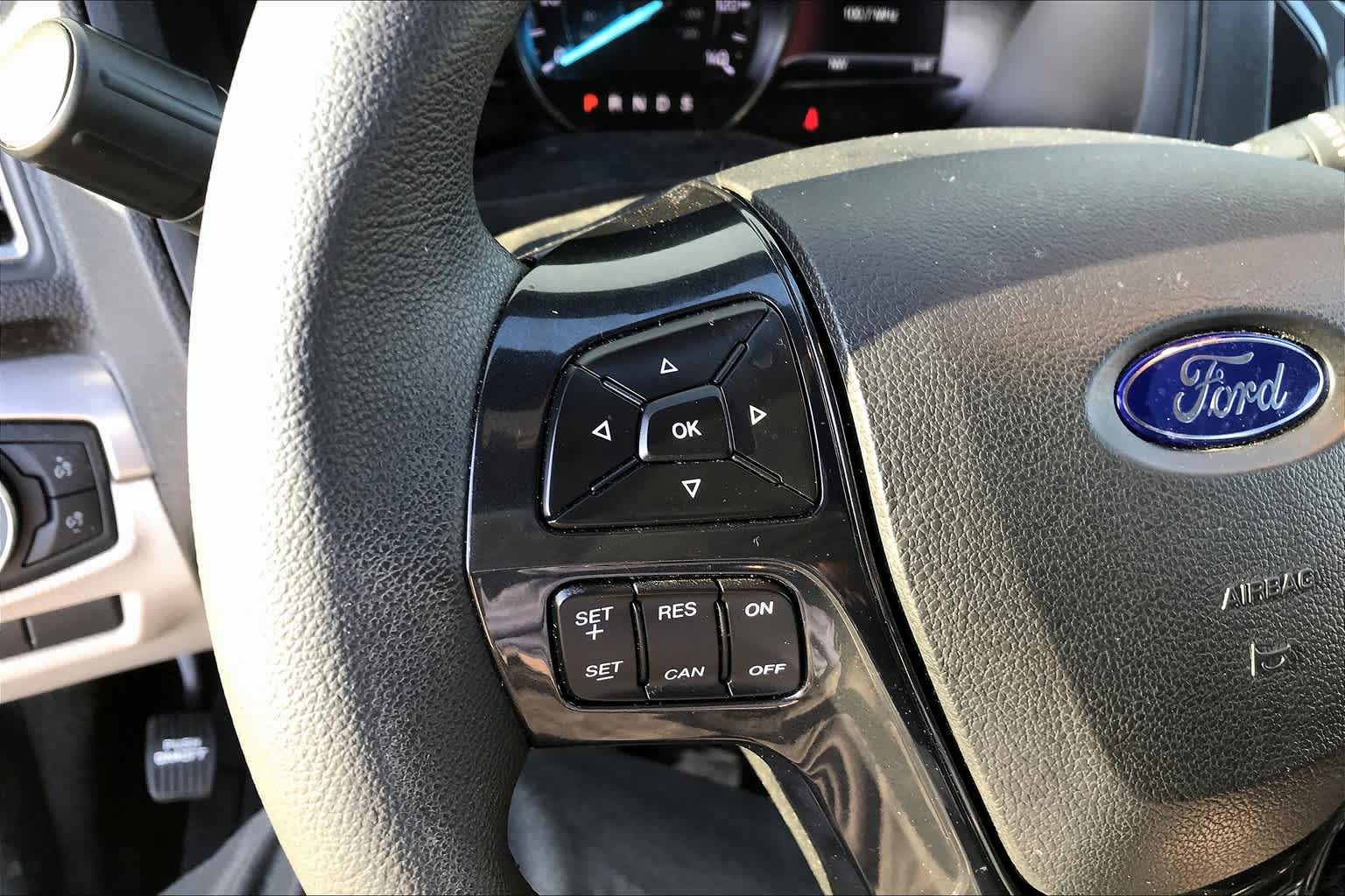 2018 Ford Explorer XLT photo 21