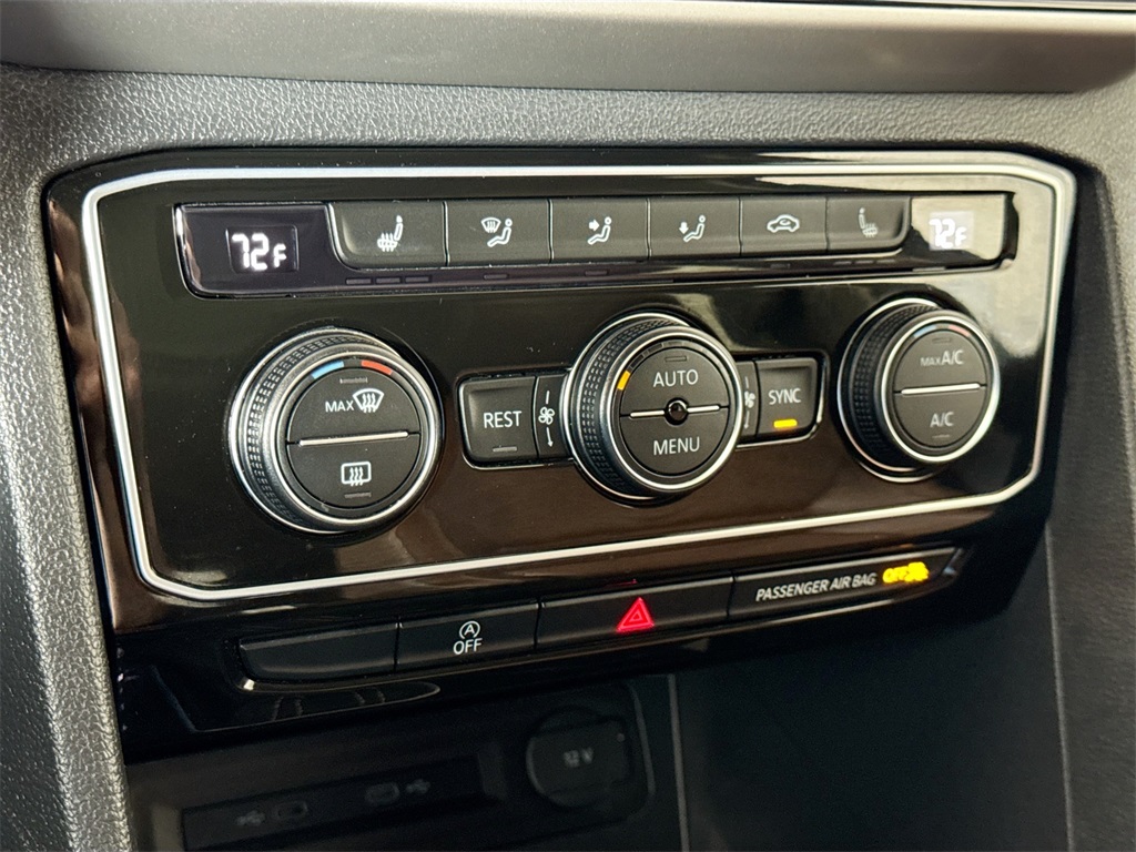 2022 Volkswagen Atlas V6 SE Technology photo 36