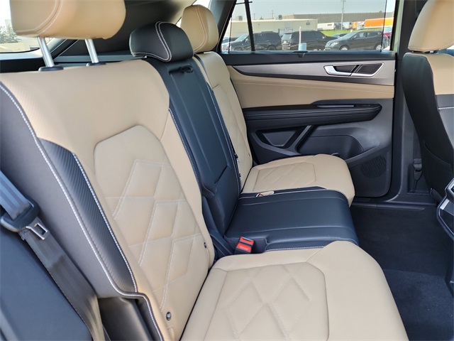 2026 Volkswagen Atlas Cross Sport SE Technology photo 15